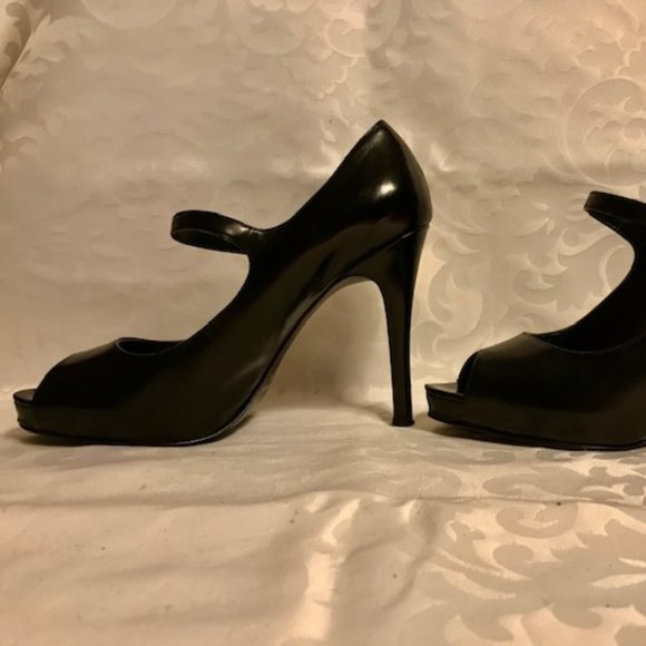 Nine West black Mary Jane platforms 6.5 - Picture 2 of 7